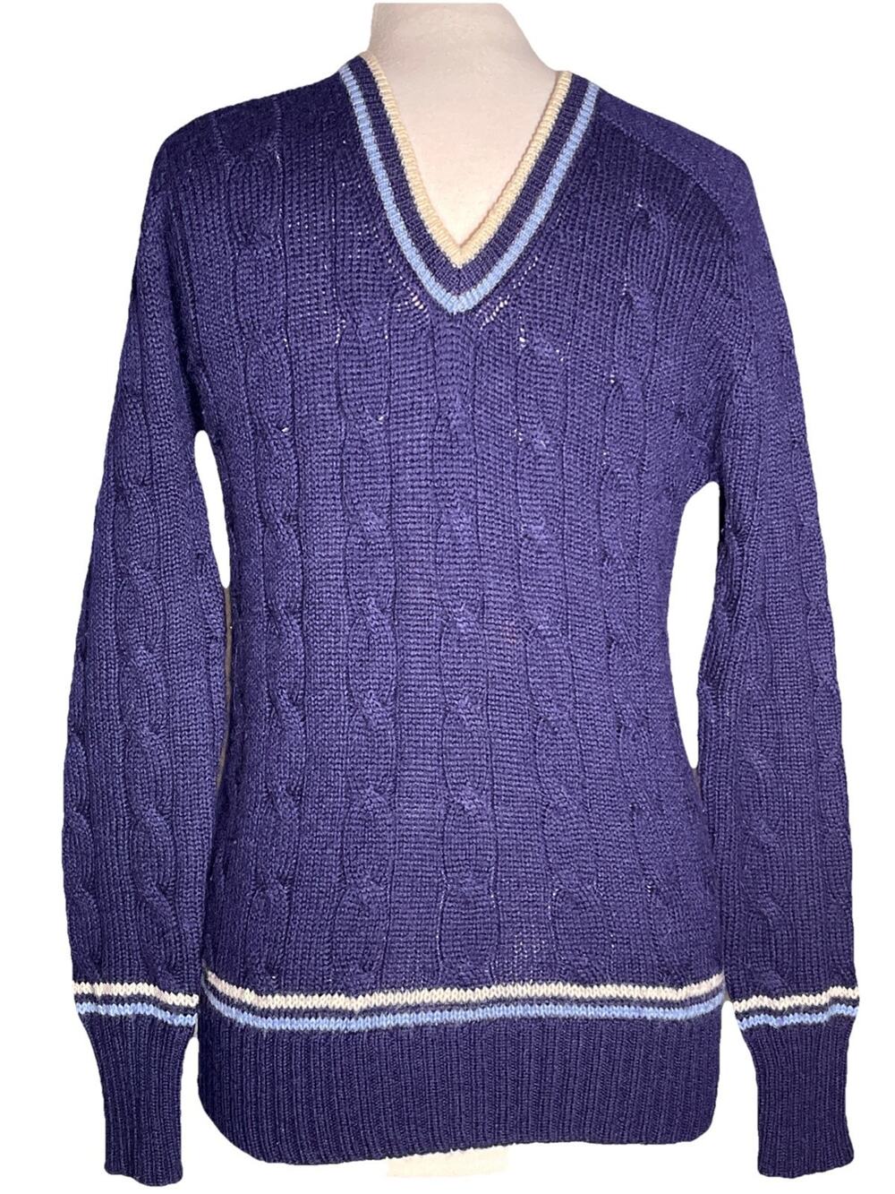 Vintage Clansman Bermuda V-neck Men's Sweater Small 100% Lamb's Wool